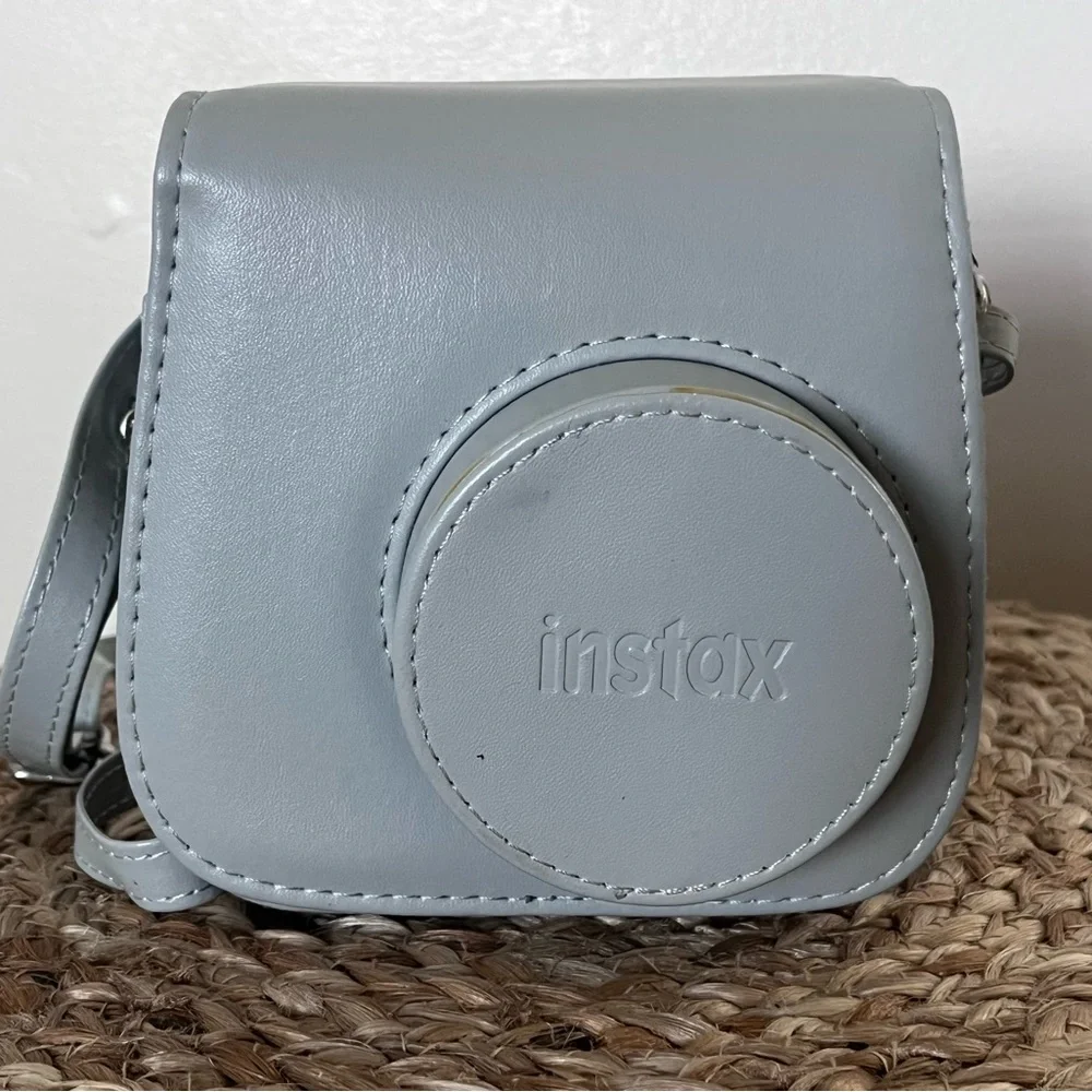 Fujifilm instax mini 9 Instant Camera Bundle